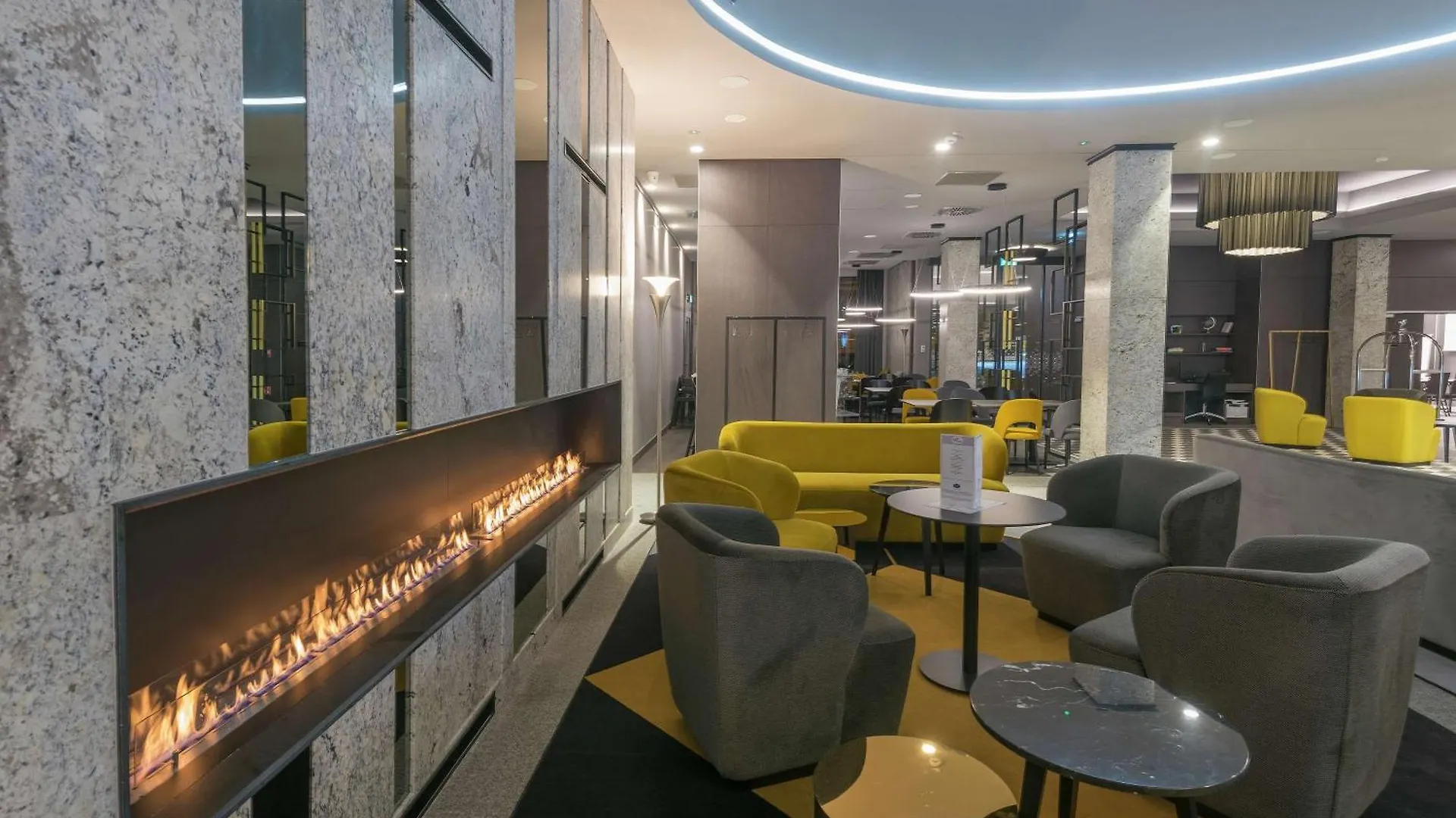 ***  מלון Hampton By Hilton Poznan Old Town פולין