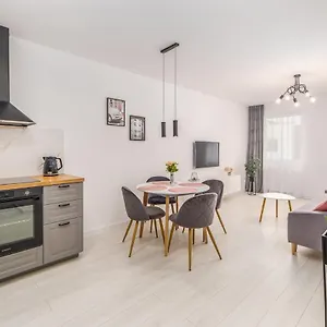apartament-pudrowy-kolobrzeg.kolobrzeghotels.com/