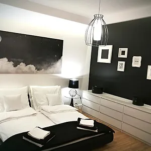  Apartment Black&white Apartment- Wierzbowa 5