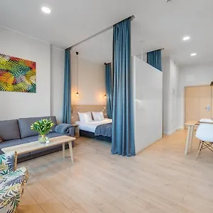  Apartment Avenue 22