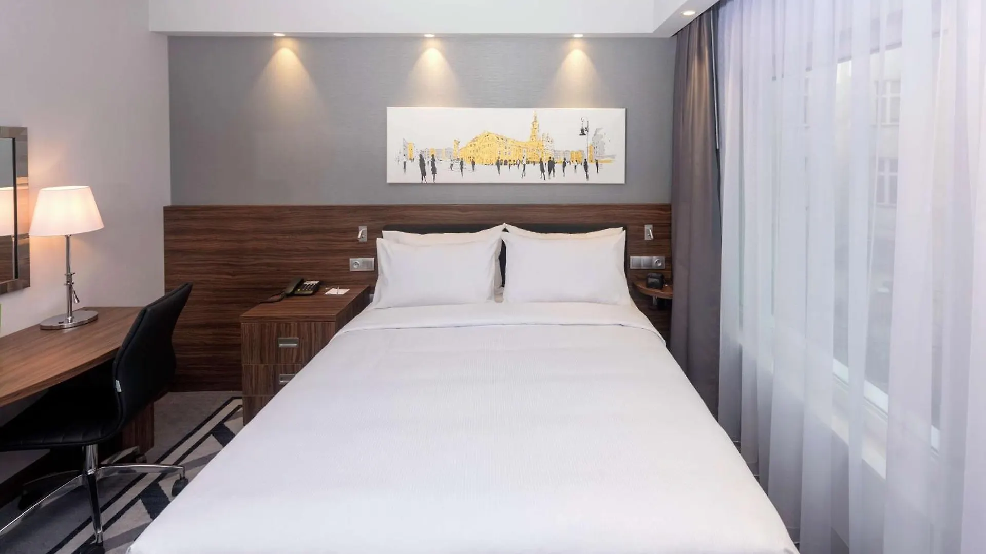 Hotel Hampton By Hilton Poznan Old Town 3*,  Polsko