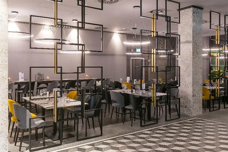***  Hotel Hampton By Hilton Poznan Old Town Polsko